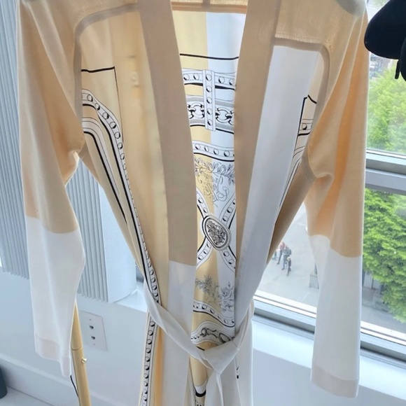 Authentic HERMÈS Cream Silk Twillaine Grand Tralala Cut 90 Long Cardigan 34 - Picture 5 of 7